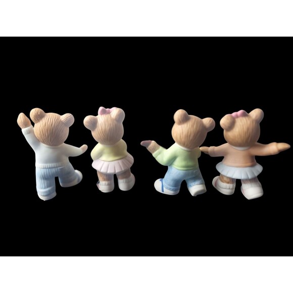 Homeco Sock Hop Dance Porcelain Bear Collection - Picture 3 of 6